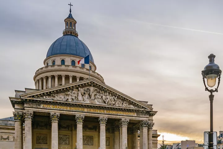 « Dégenrer » la devise du Panthéon : huit personnalités féminines relancent le débat