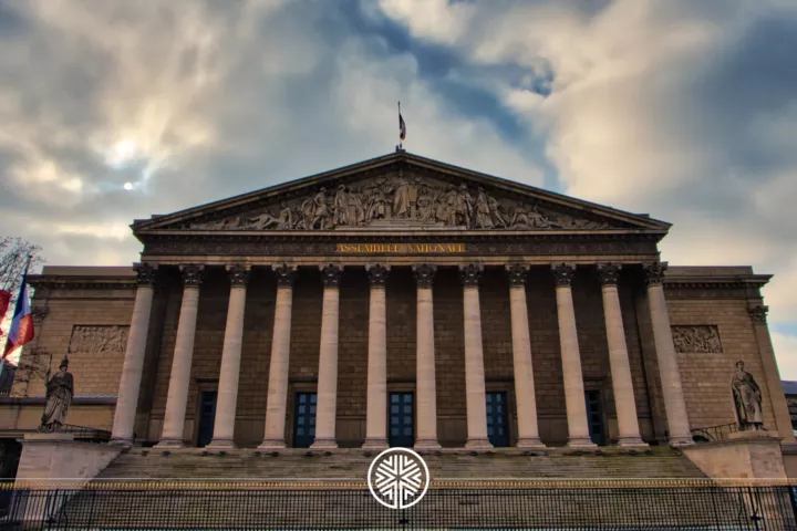 LAssemblee-nationale-doit-sopposer-a-la-vassalisation-des-collectivites-territoriales